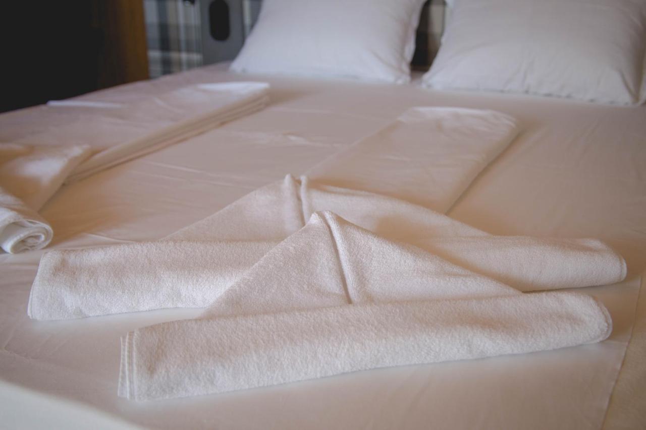 Prince Cyril Hotel เนเซบาร์ ภายนอก รูปภาพ